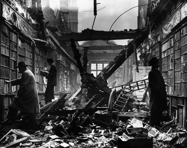 ca. 1940, London, England, UK --- Holland House Library is left roofless following an air raid, ca. 1940, London. --- Image by © Hulton-Deutsch Collection/CORBIS